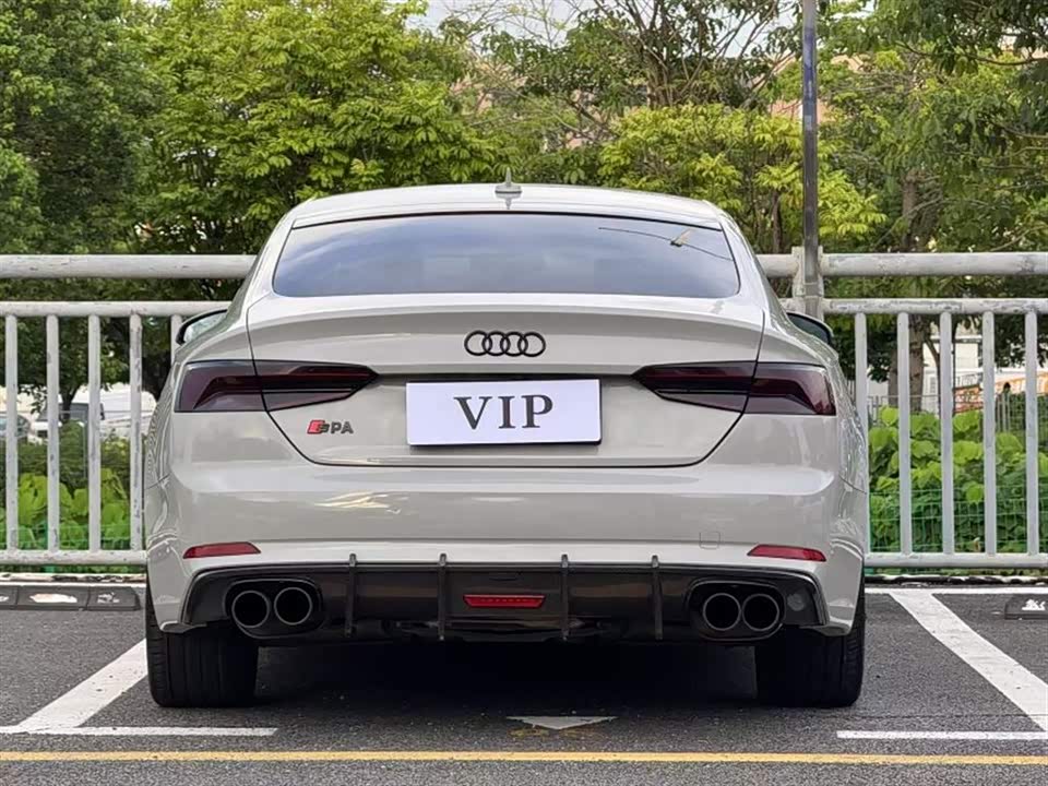 Audi A5 Audi A5