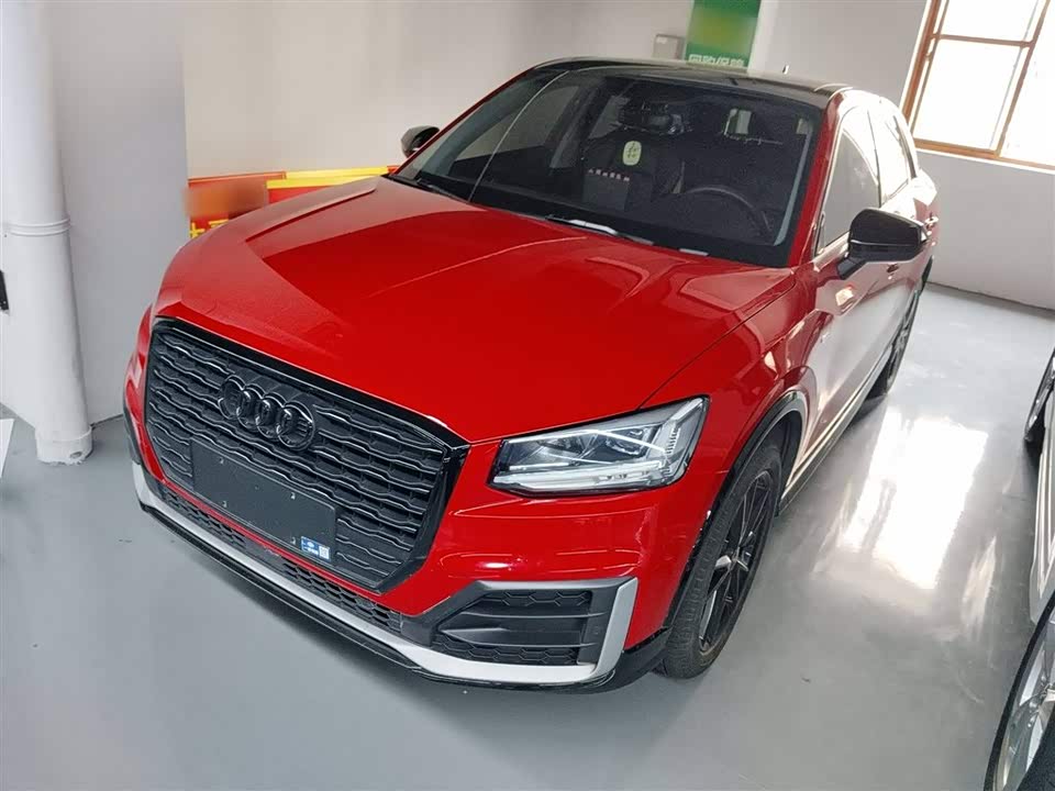 Audi Q2L Audi Q2L