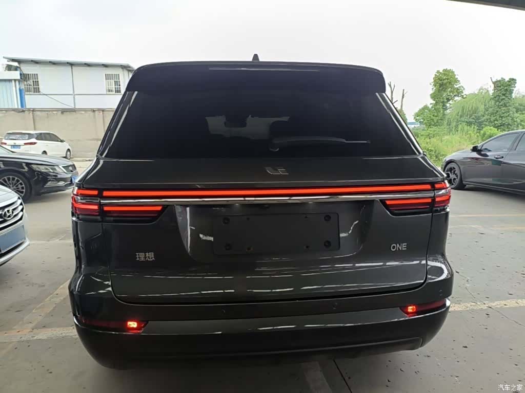 Li Auto ONE, 2022 6