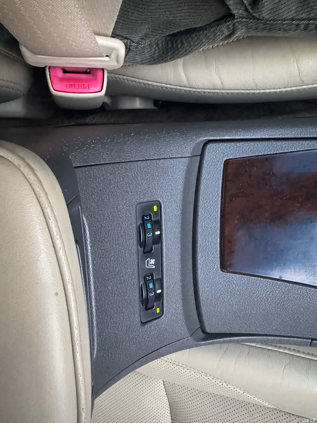 Lexus ES, 2011 33