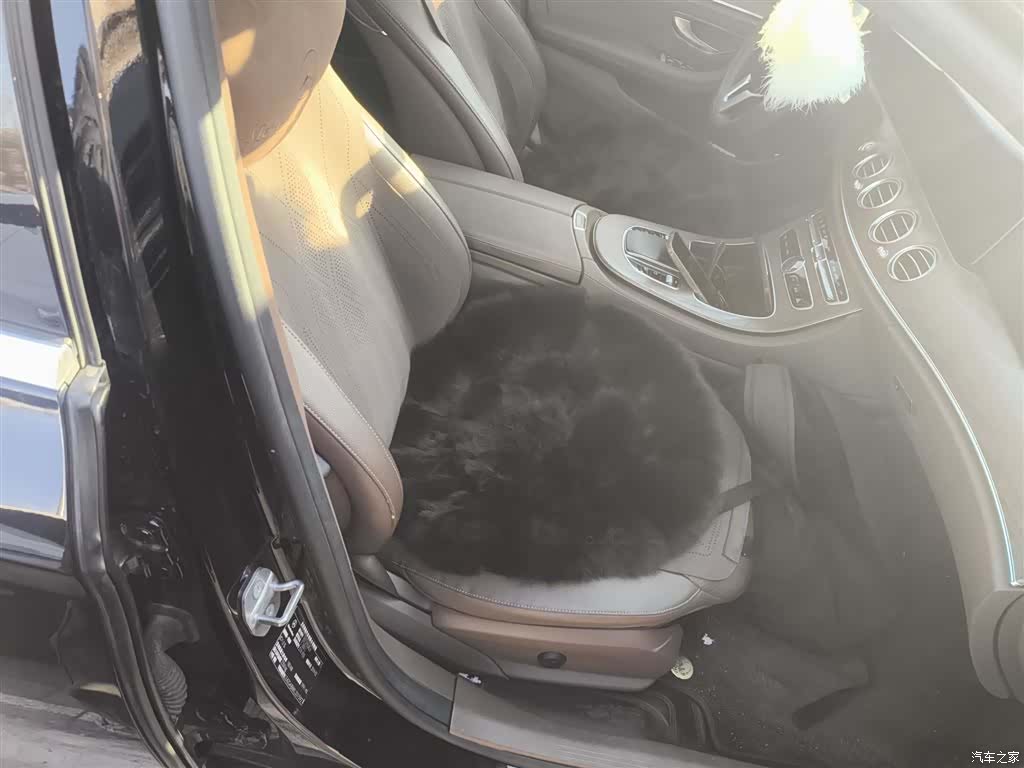 Mercedes-Benz E-Class, 2019 20