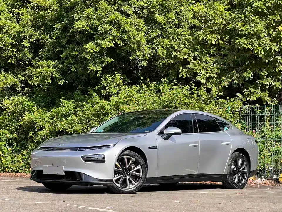 XPENG P7