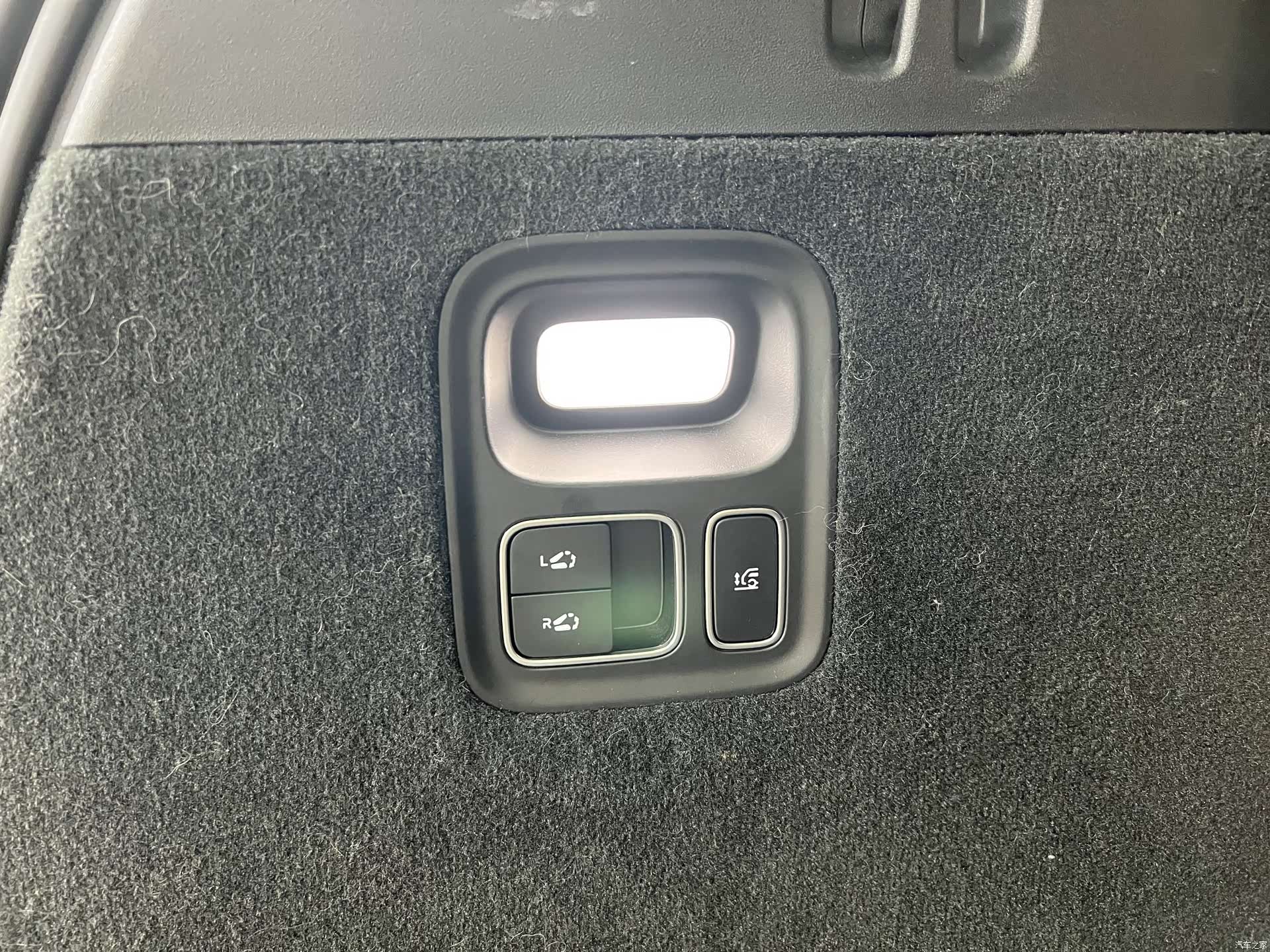 Li Auto L8, 2023 32