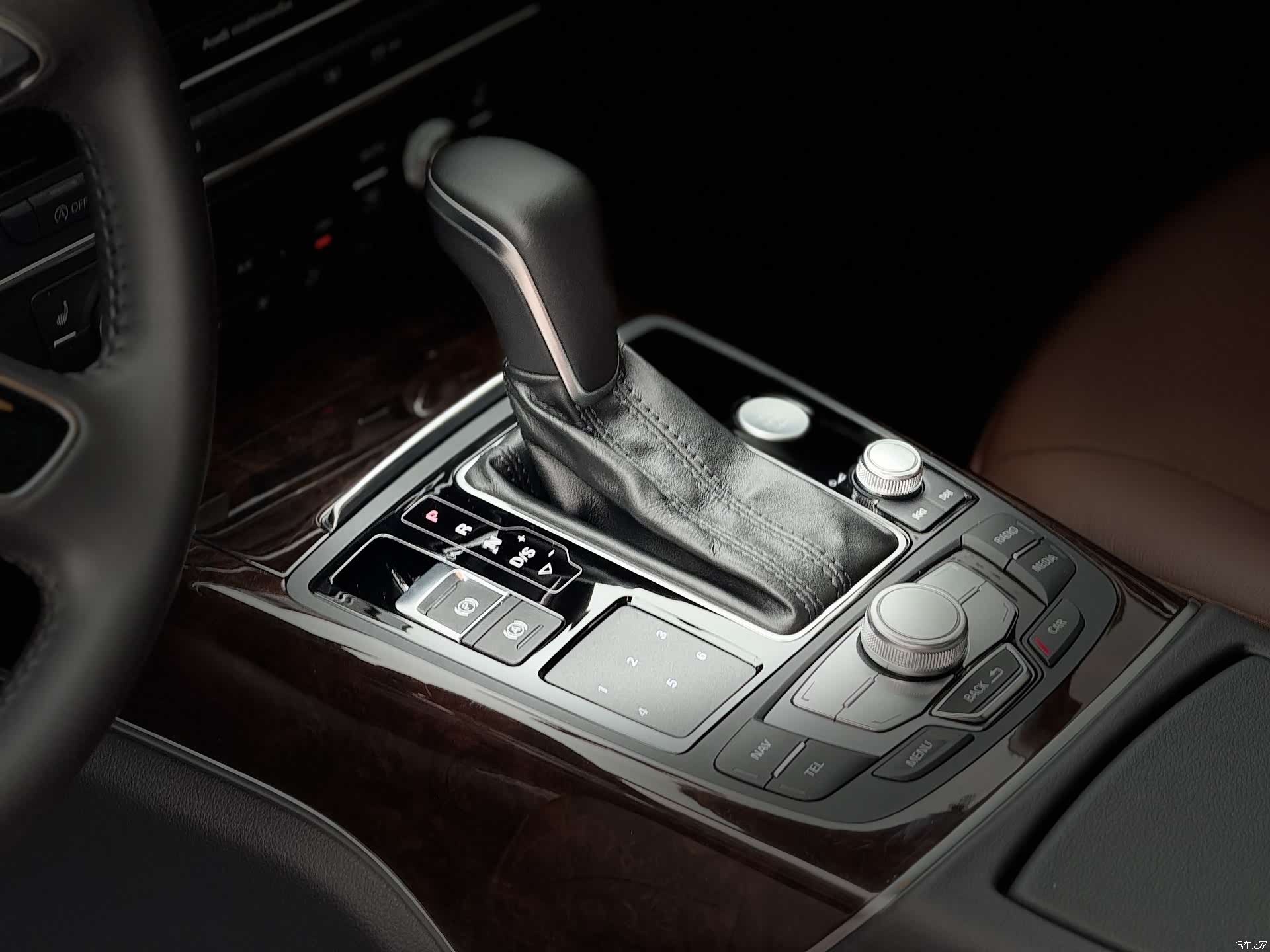 Audi A6L, 2017 13