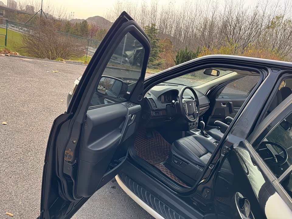 Land Rover Freelander 2