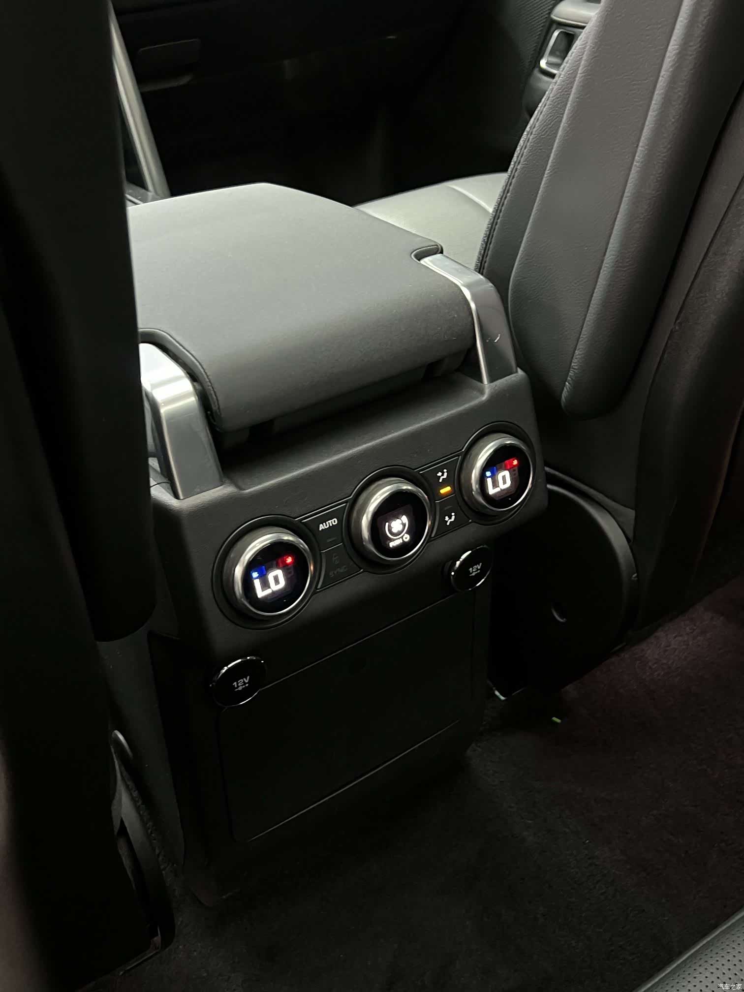 Land Rover Discovery, 2020 19