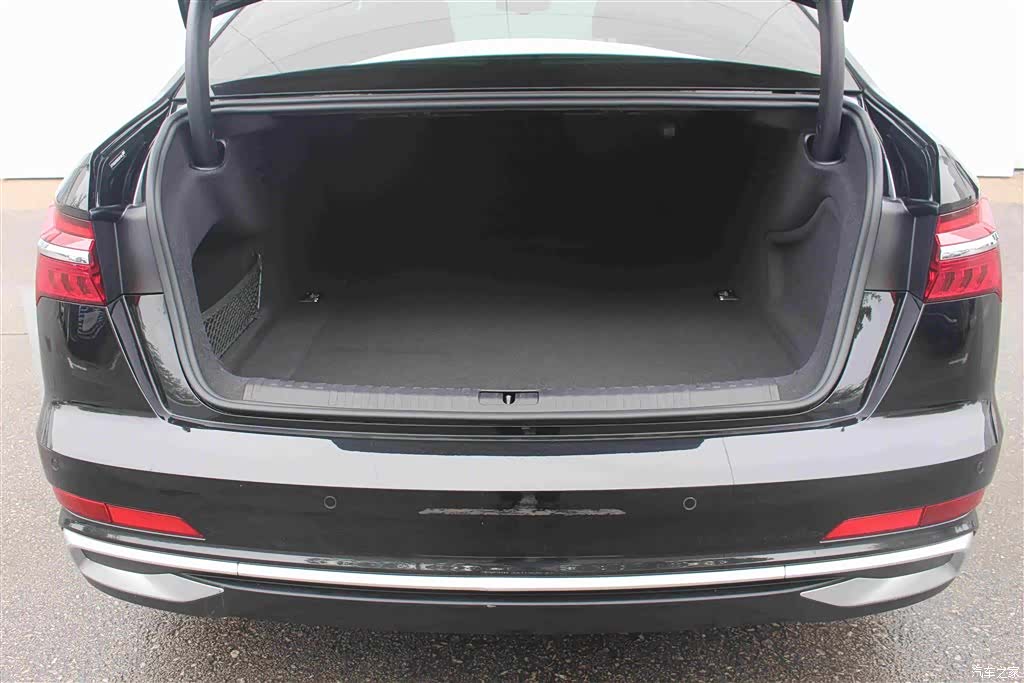 Audi A6L, 2023 6