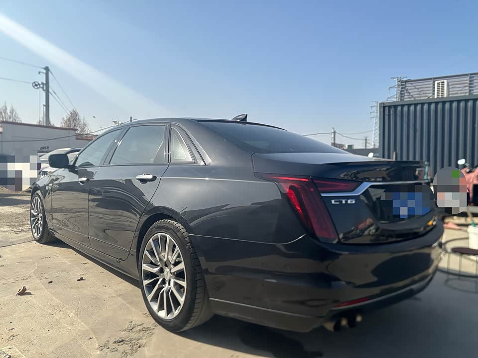 Cadillac CT6