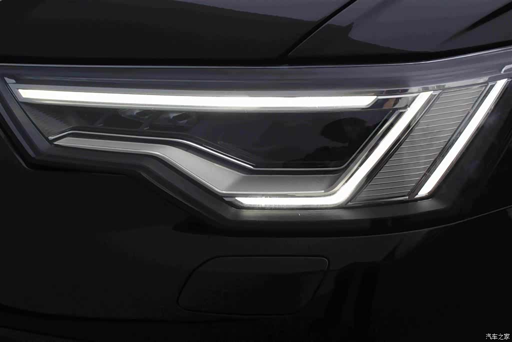 Audi A6L, 2023 14