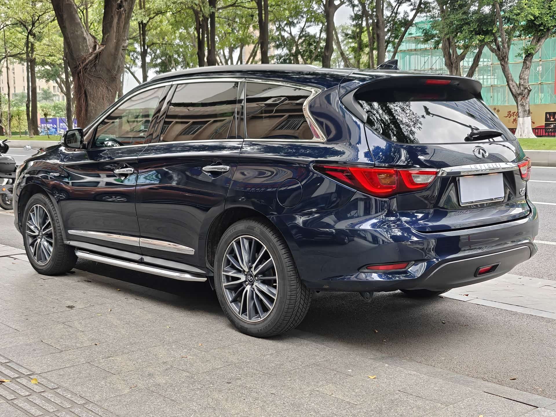 Infiniti QX60, 2019 18