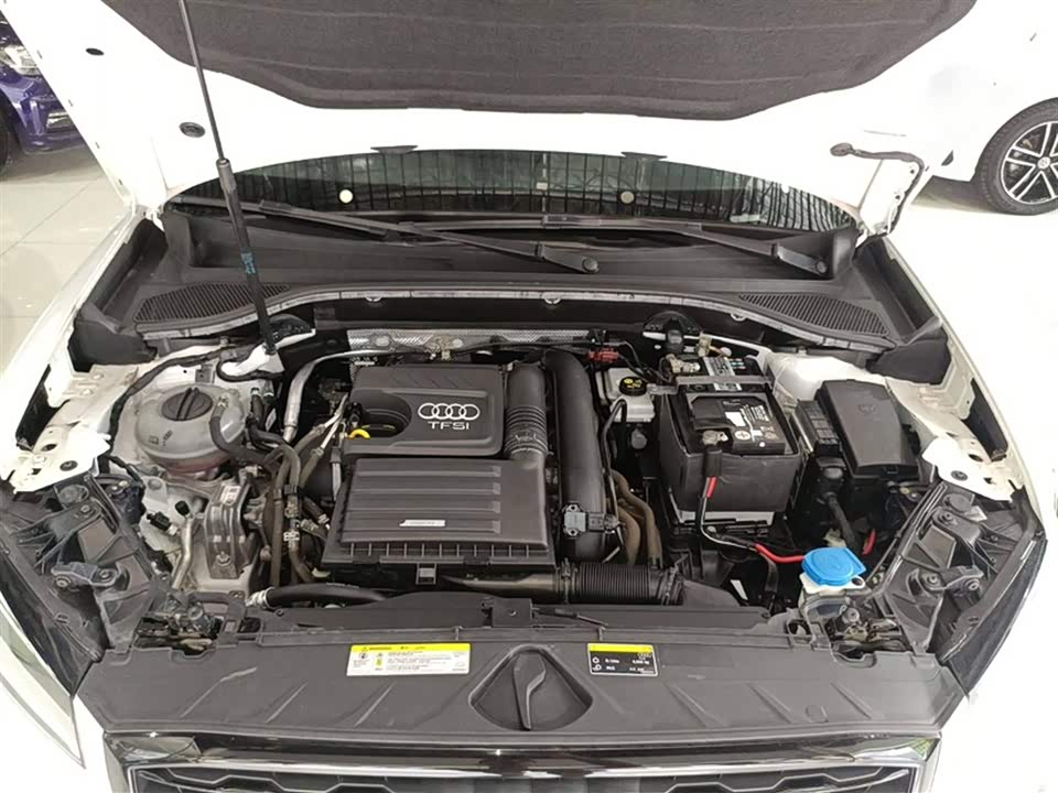 Audi Q2L Audi Q2L