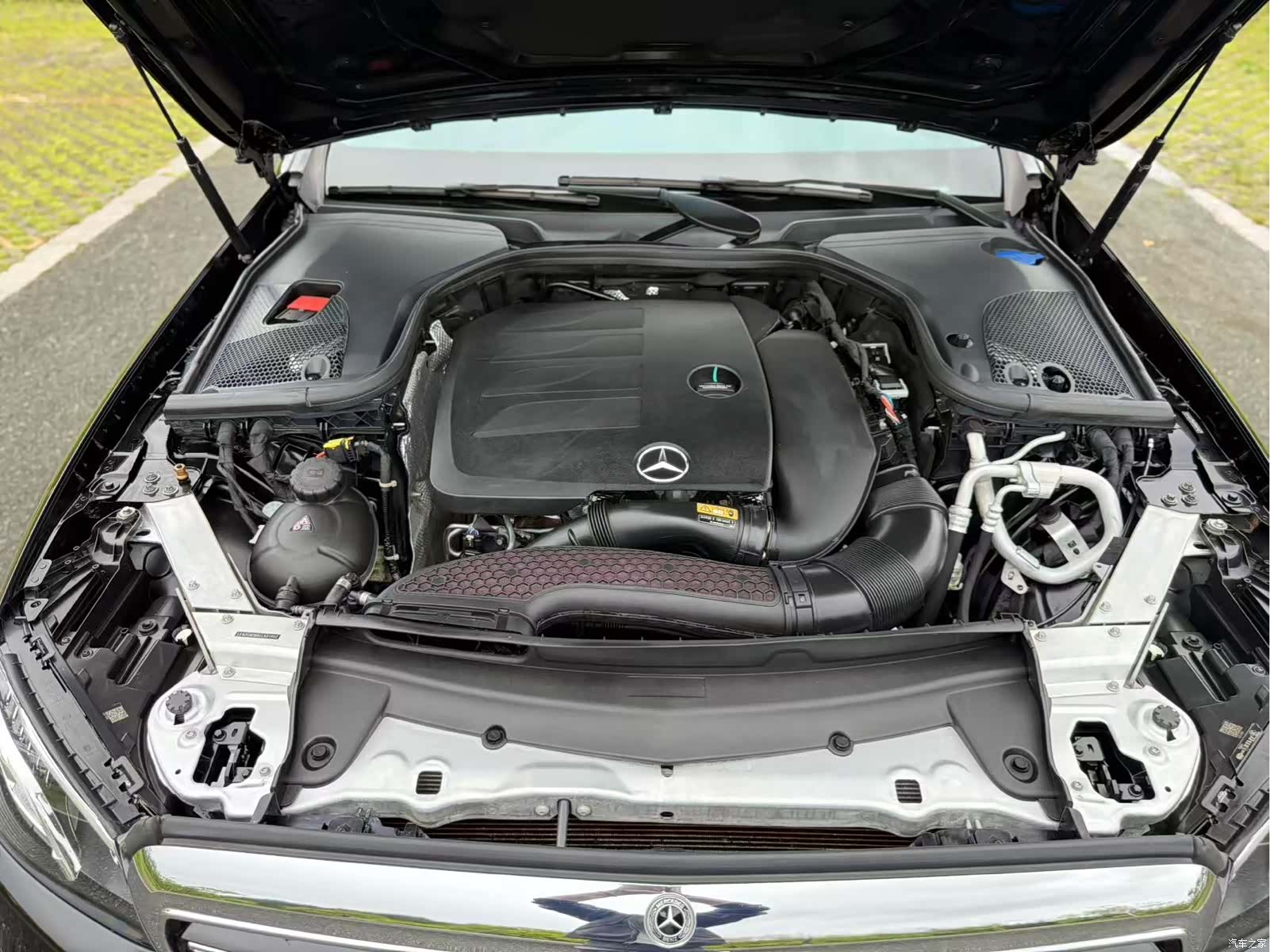 Mercedes-Benz E-Class, 2020 30