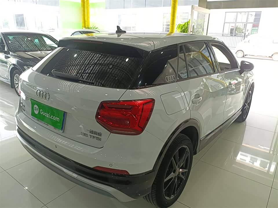Audi Q2L Audi Q2L