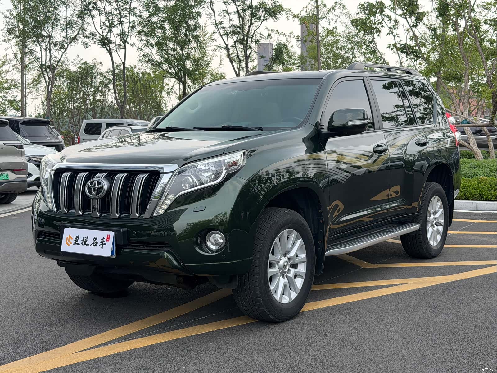 Toyota Prado, 2014 1