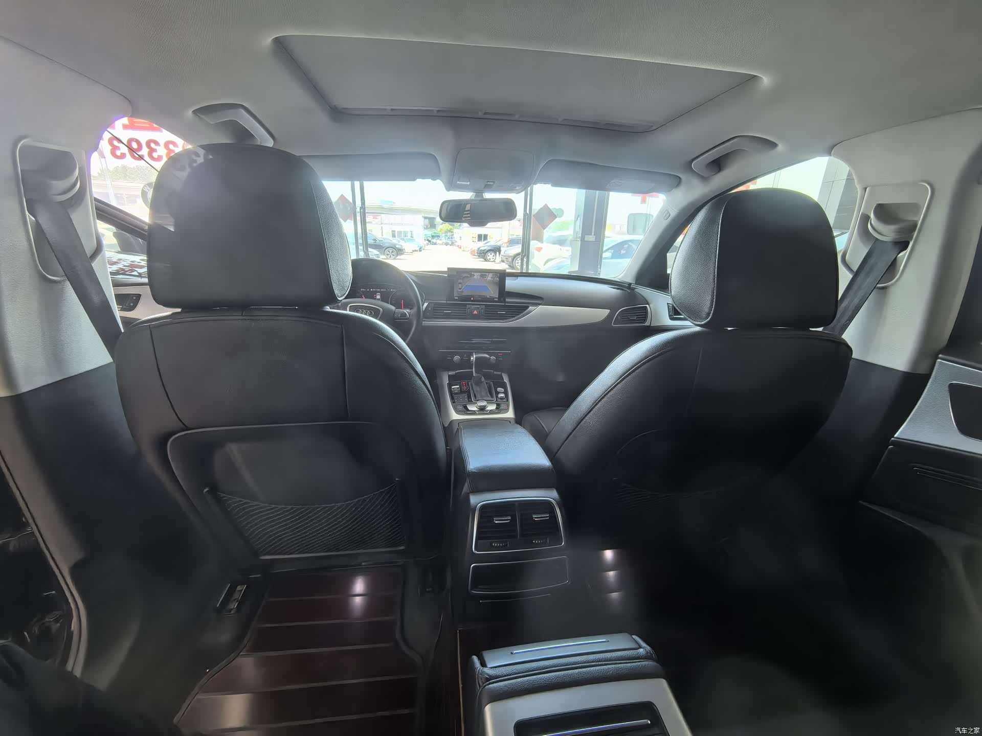 Audi A6L, 2015 9