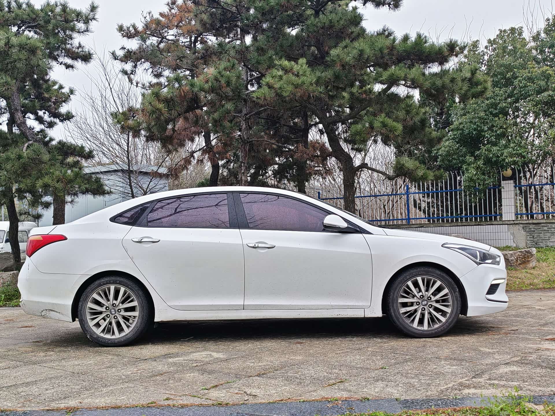 Hyundai GLS, 2017 4