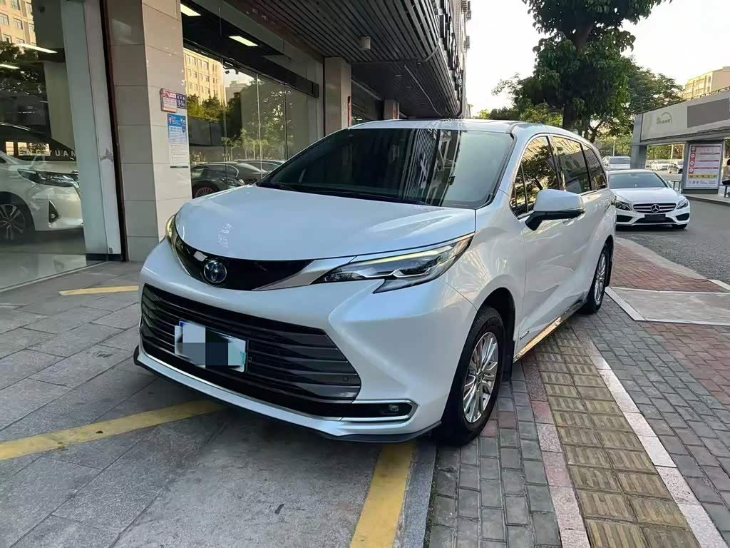 Toyota Sienna