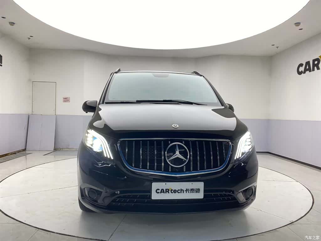 Mercedes-Benz 7, 2024 3