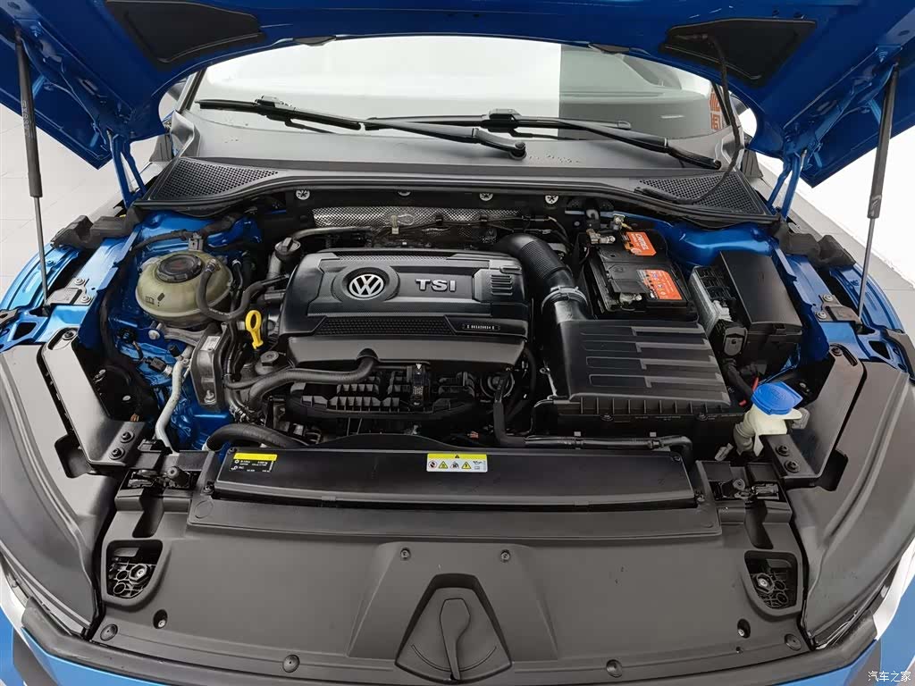 Volkswagen CC, 2021 6