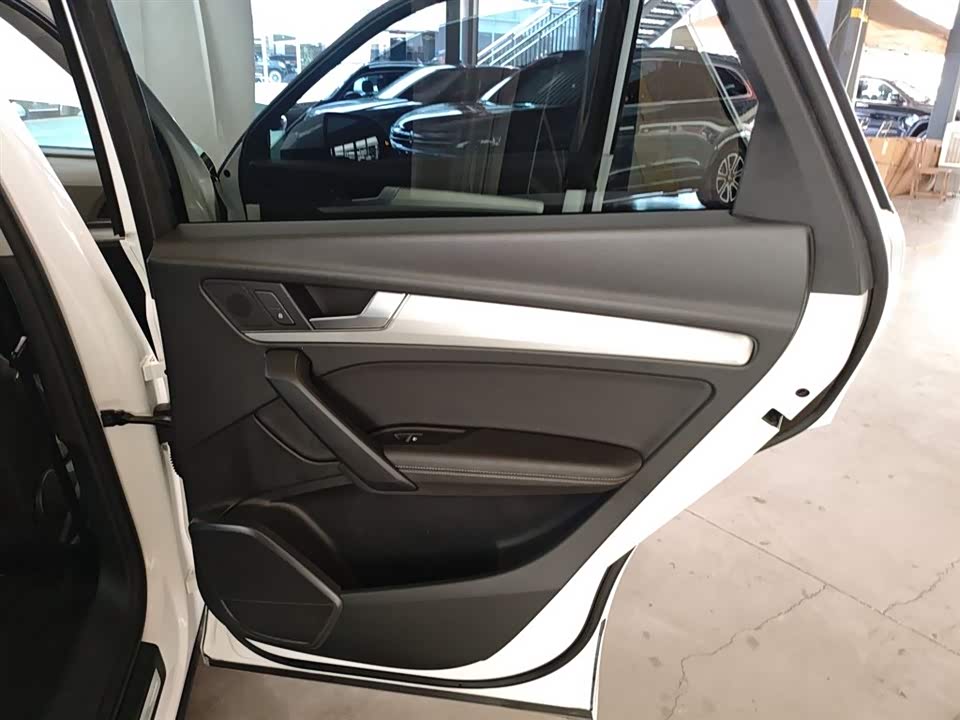 Audi Q5L Audi Q5L