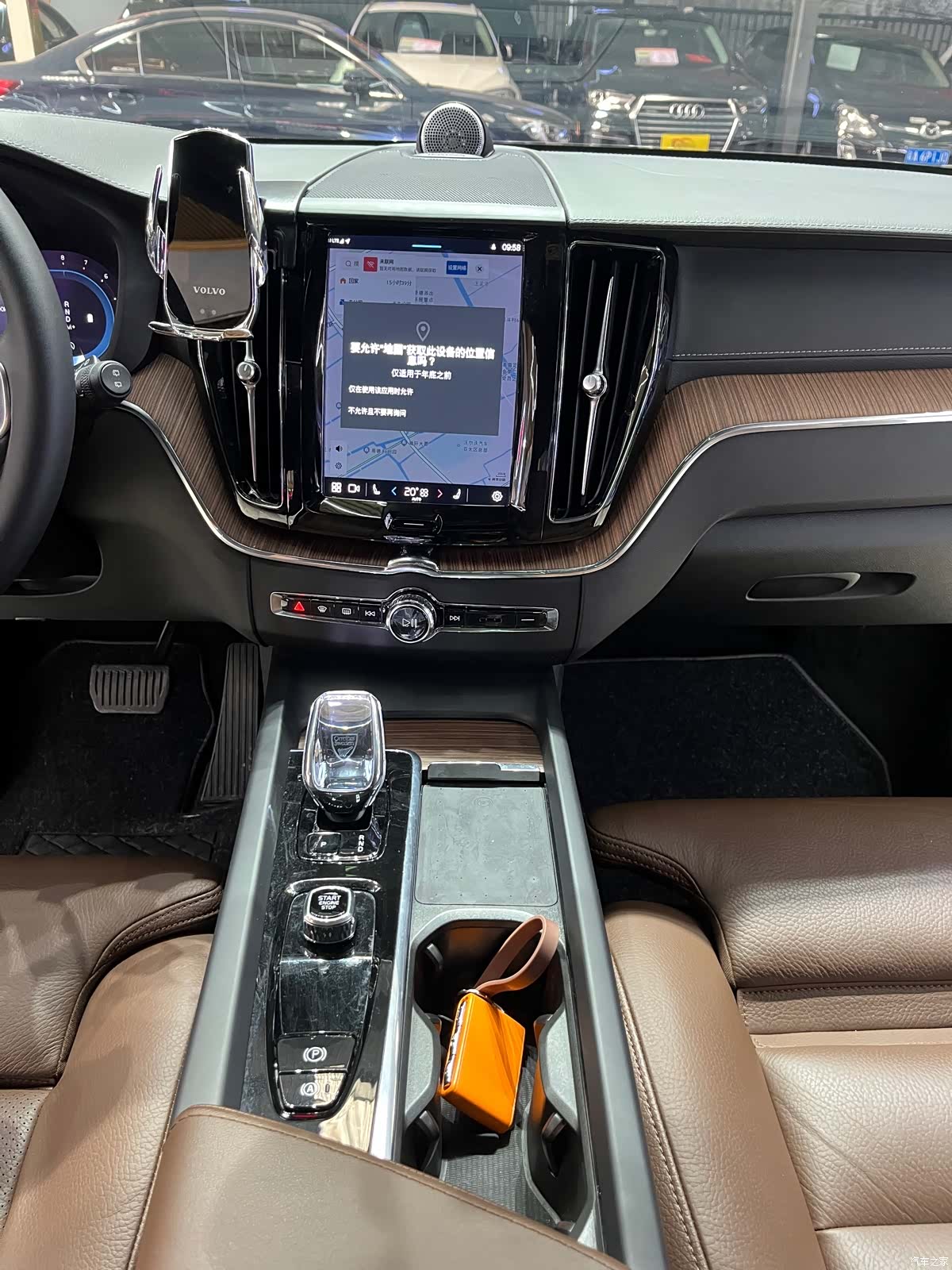 Volvo XC60, 2023 14