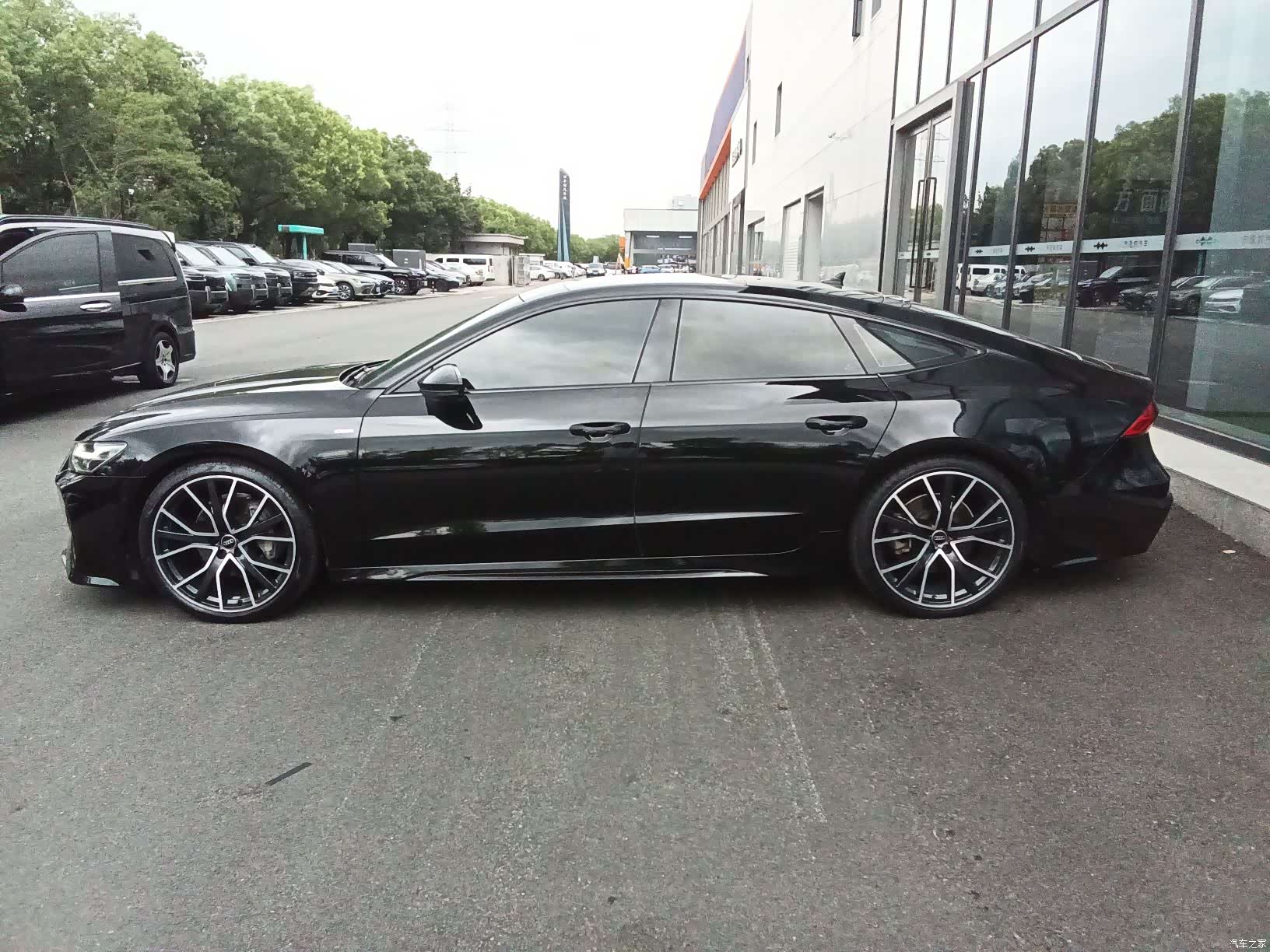 Audi A7, 2020 3