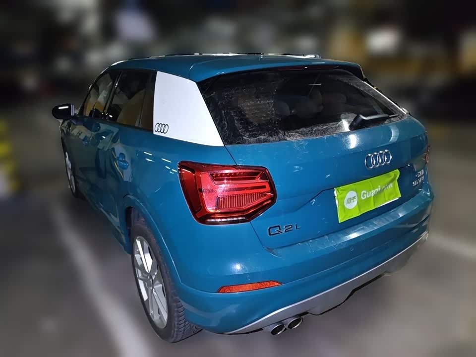 Audi Q2L