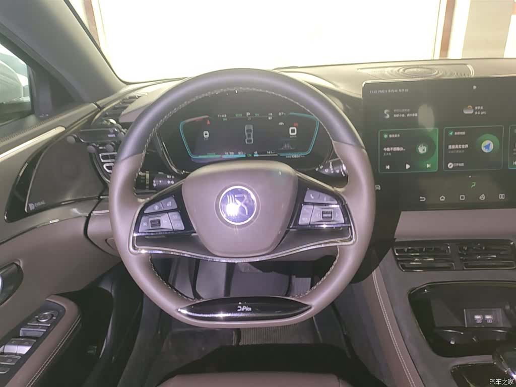 BYD Han, 2022 11