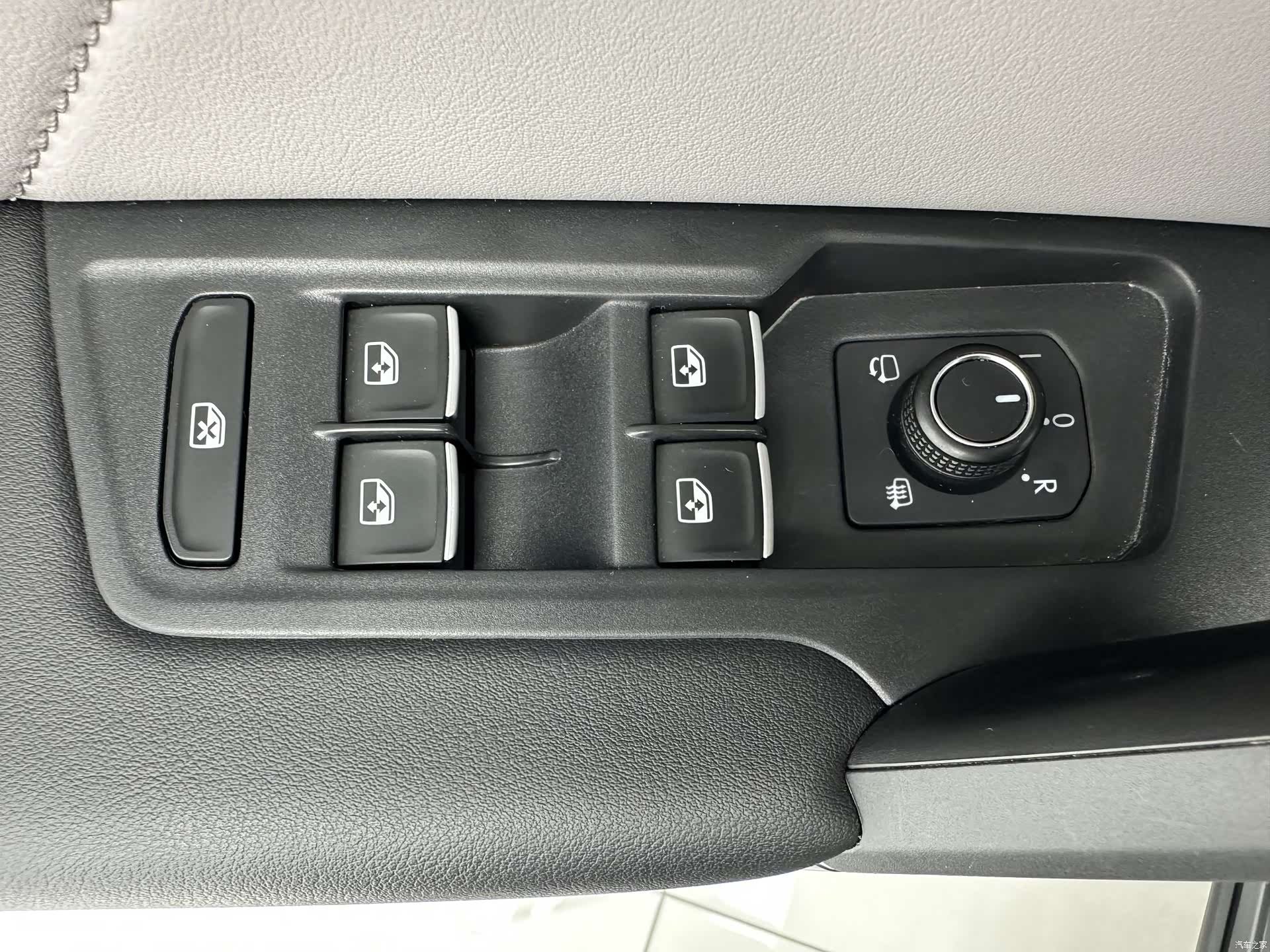 Volkswagen Tayron, 2023 12