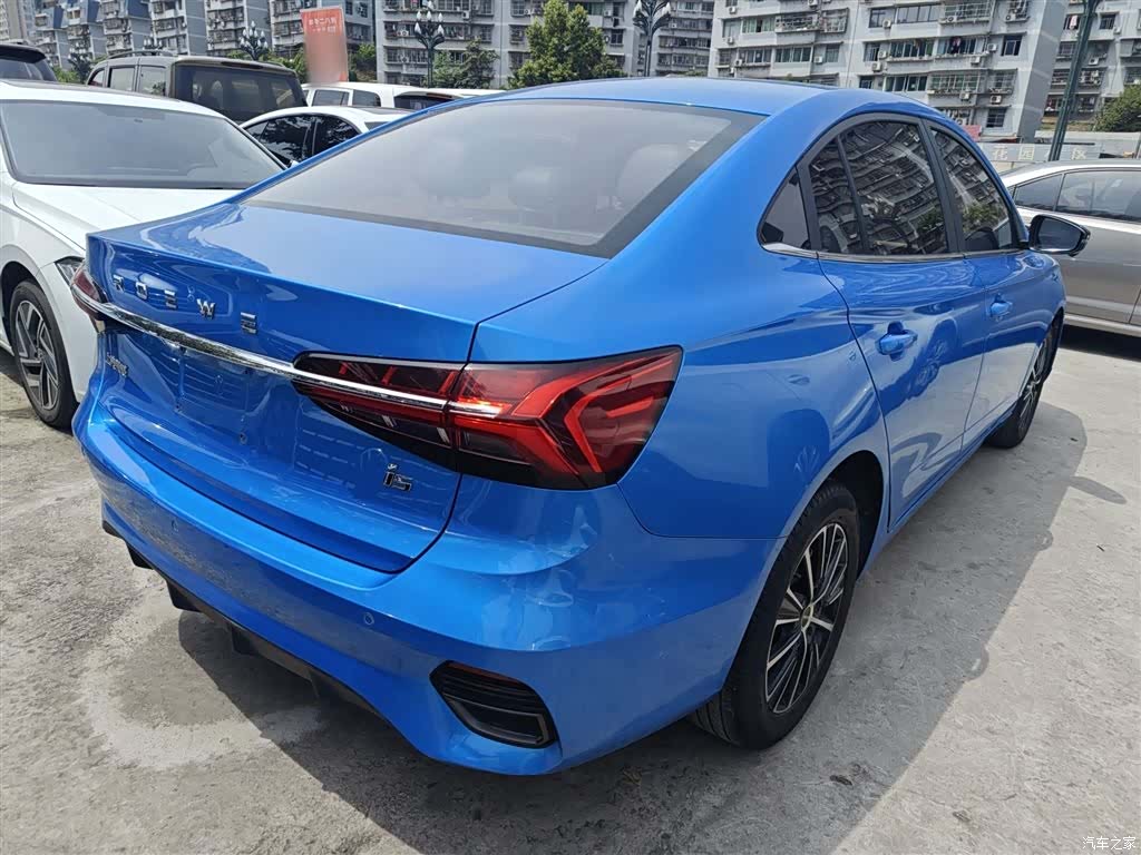 Roewe i5, 2021 7
