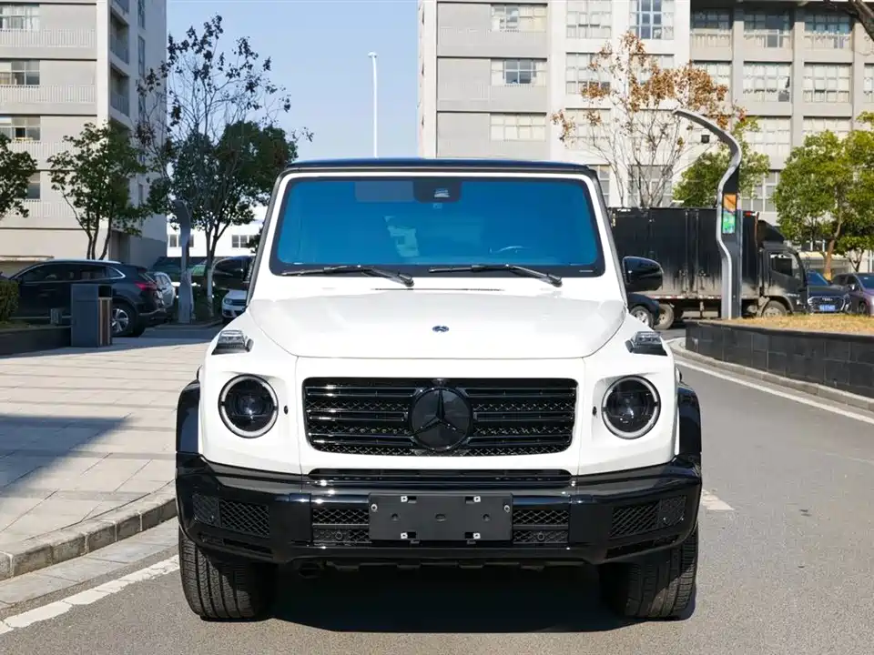 Mercedes-Benz G-class