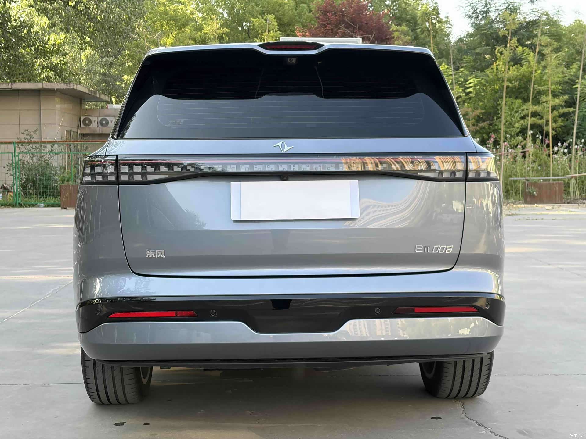 DongFeng eπ008, 2025 все фото
