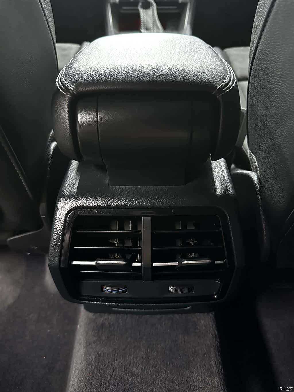 Audi Q3, 2023 17