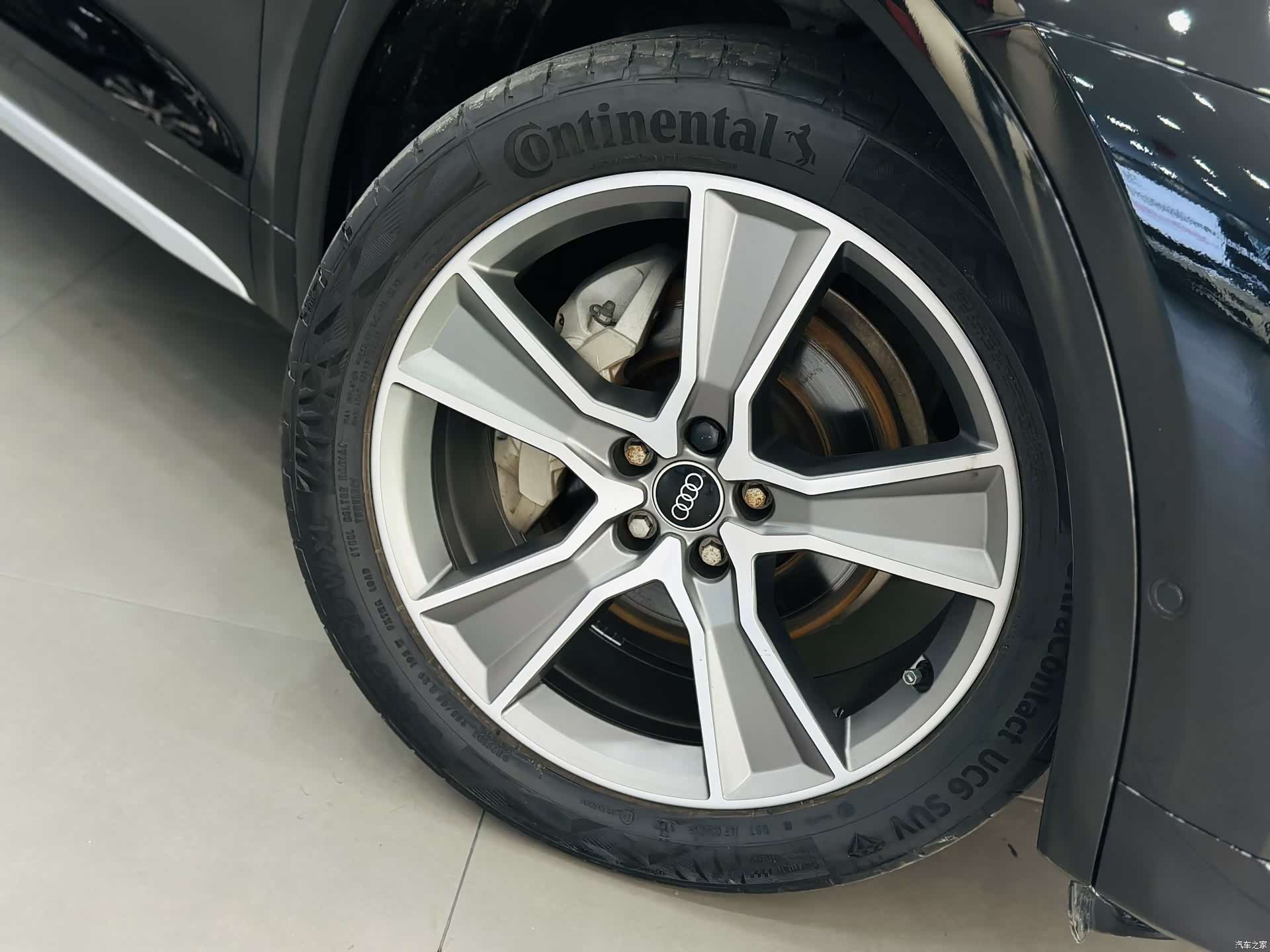 Audi Q5L, 2021 10