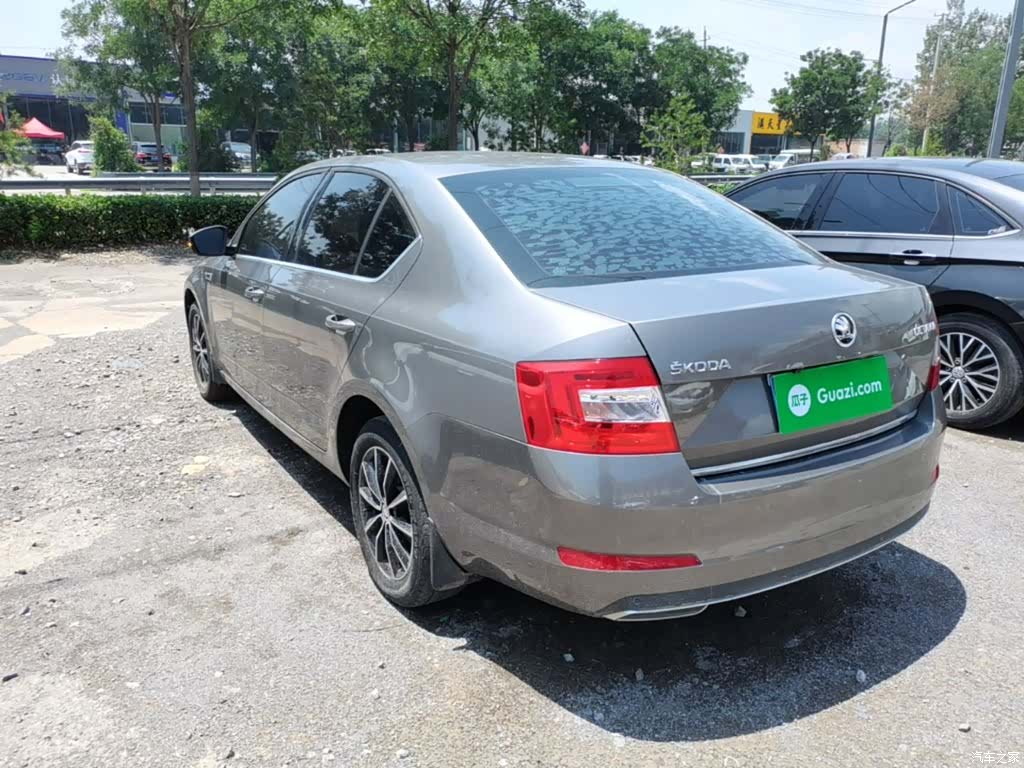 Skoda Octavia, 2017 все фото