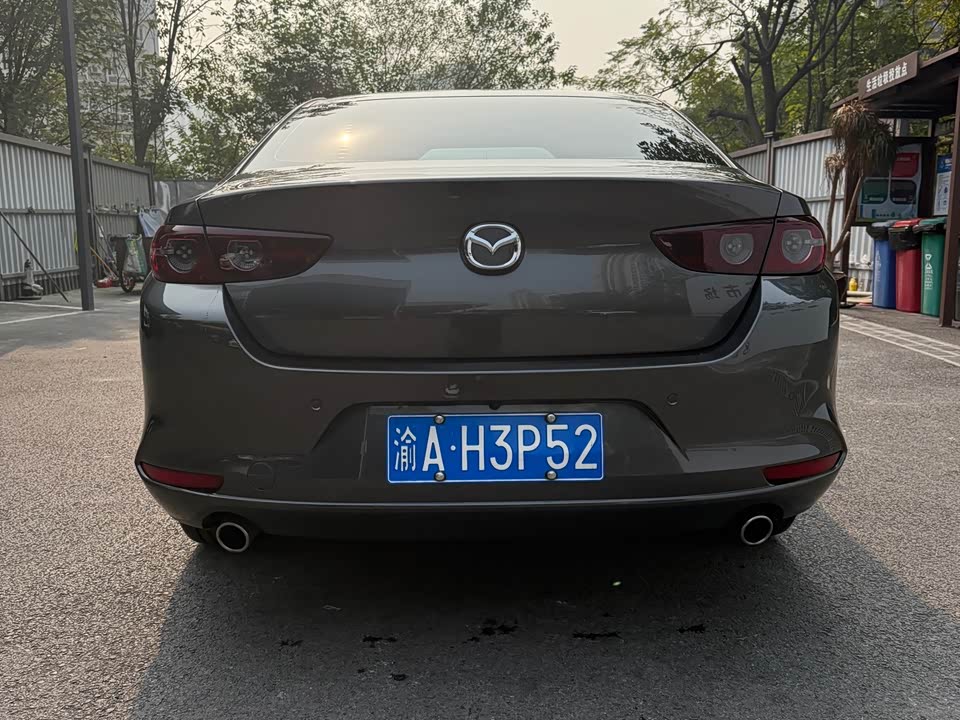 Mazda 3 Angkesaila