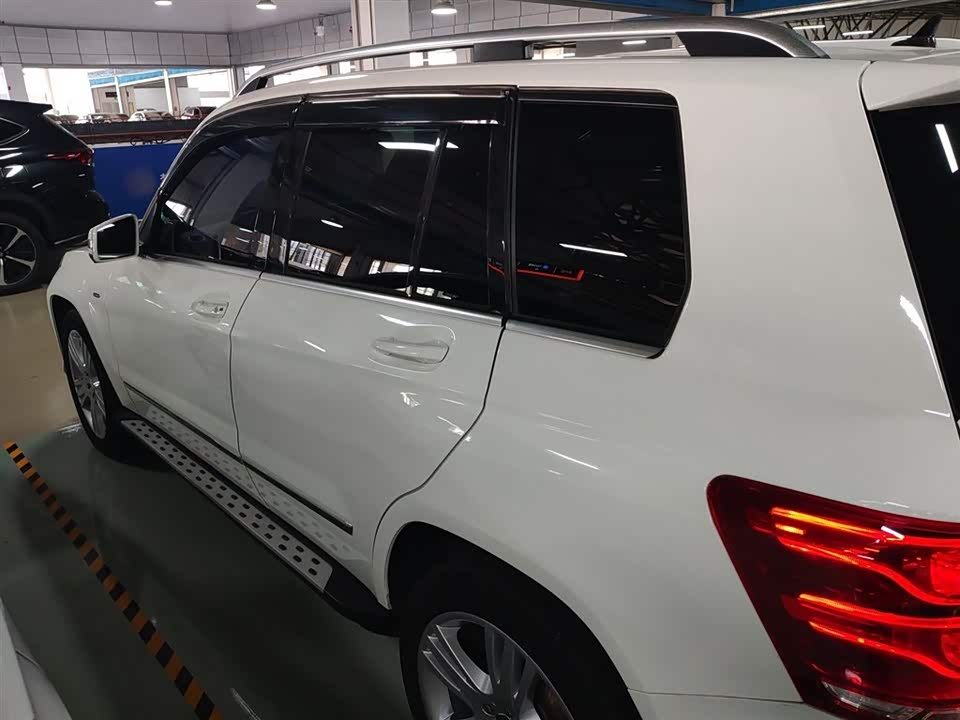 Mercedes-Benz GLK class