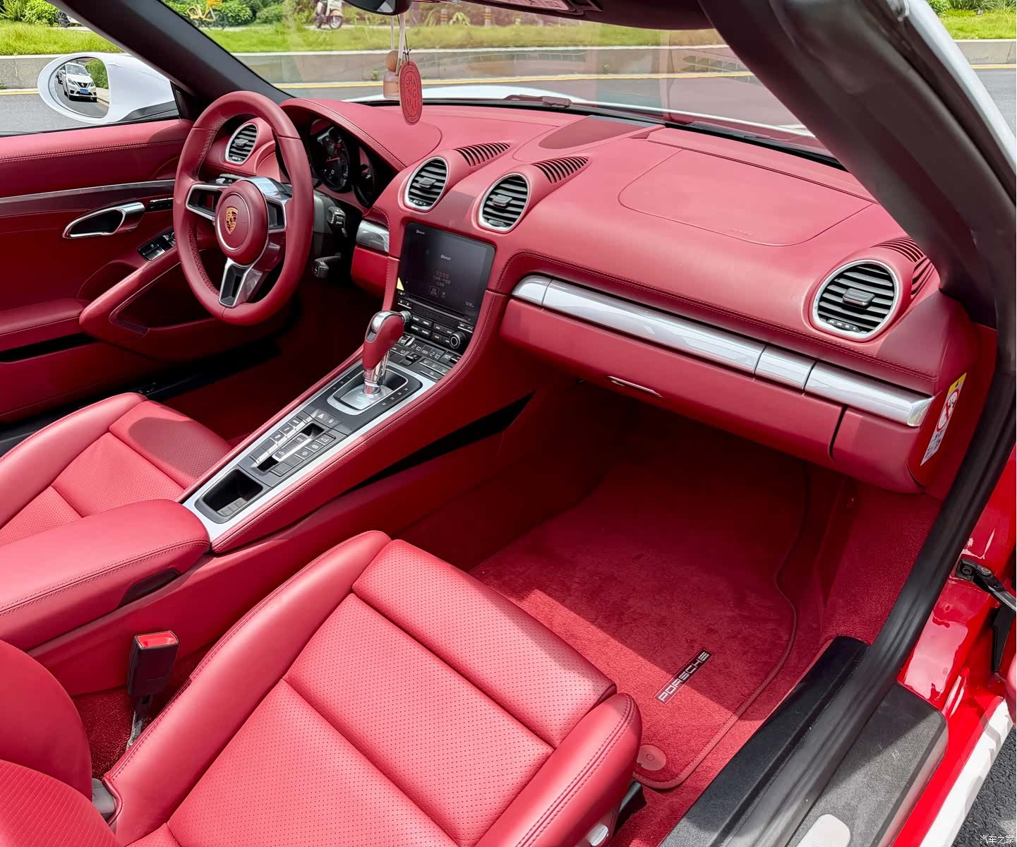 Porsche Boxster, 2018 11