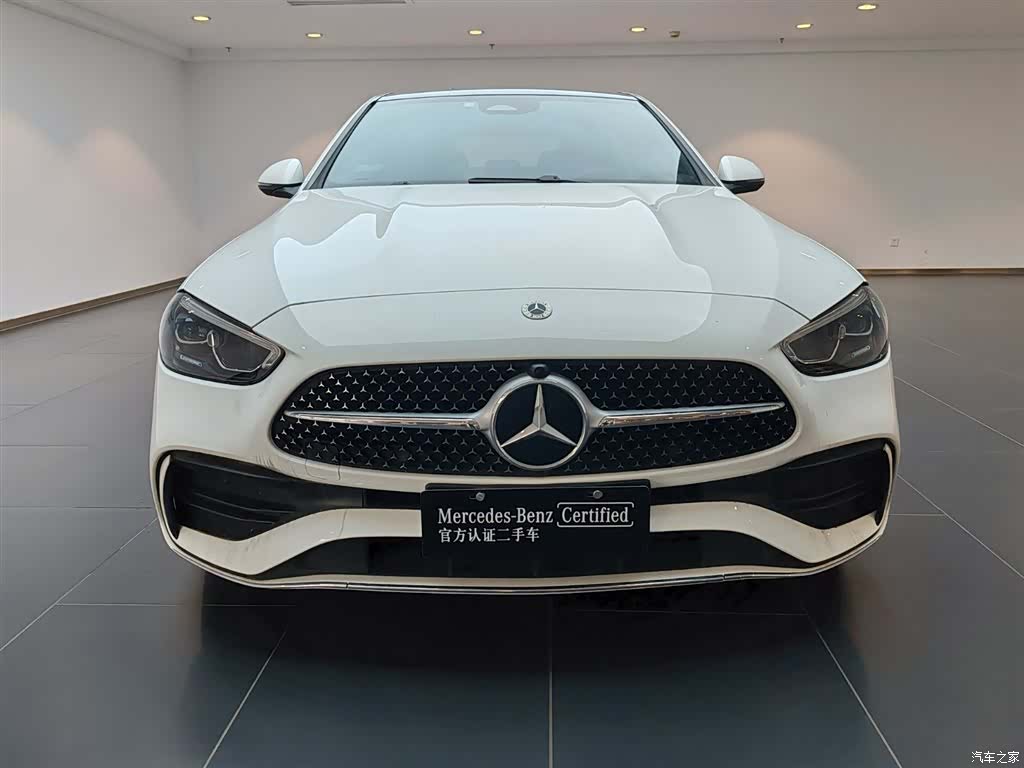 Mercedes-Benz C-Class, 2022 3