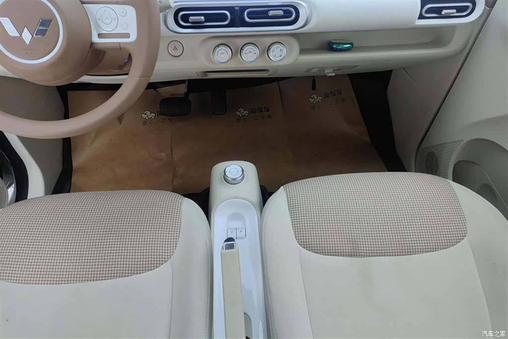 Wuling MINIEV, 2024 16