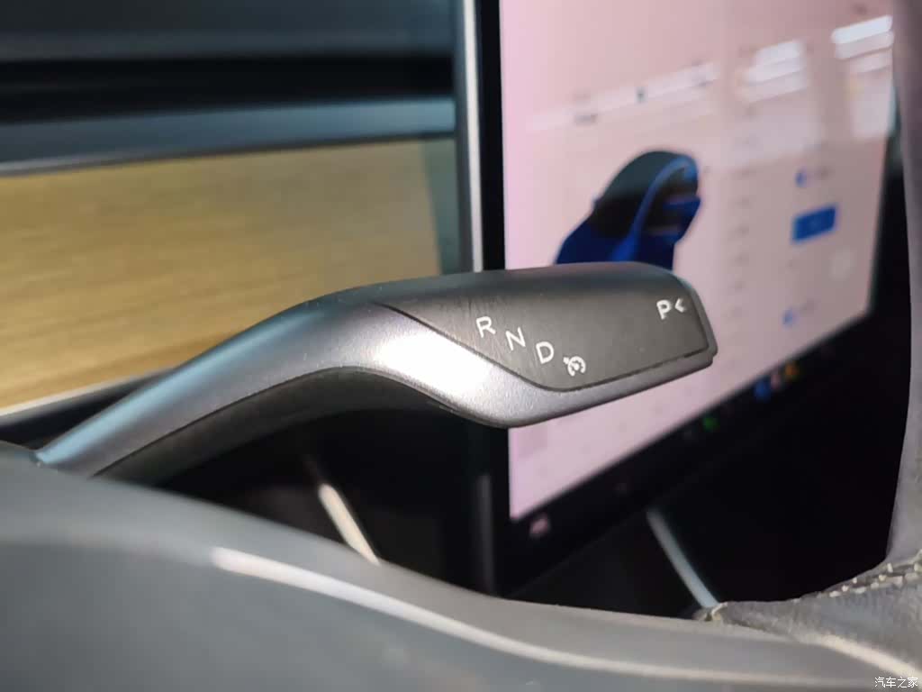 Tesla Model 3, 2019 14