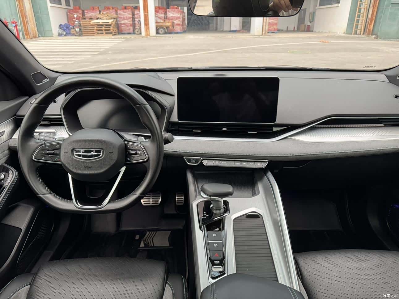 Geely Preface, 2022 все фото