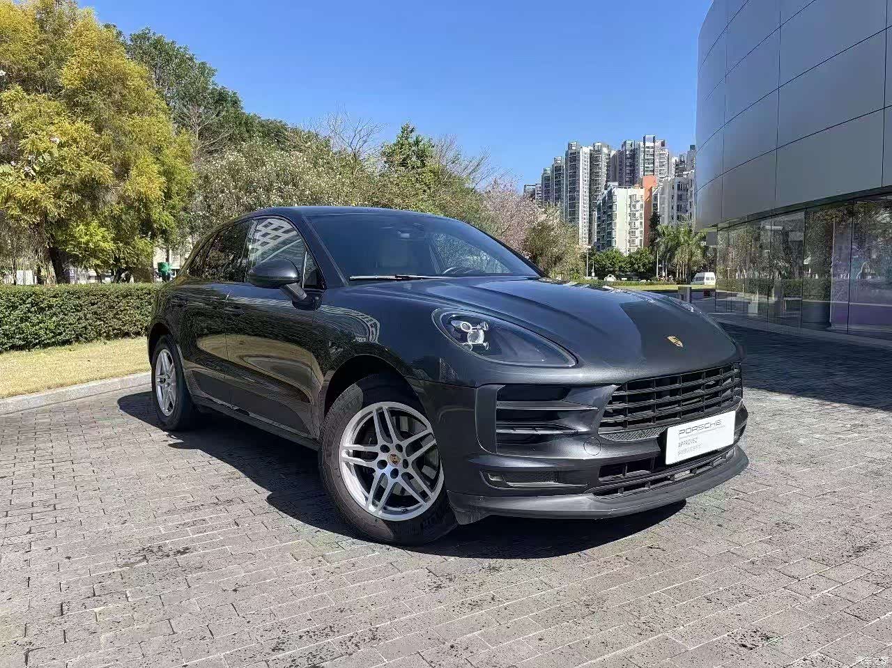 Porsche Macan