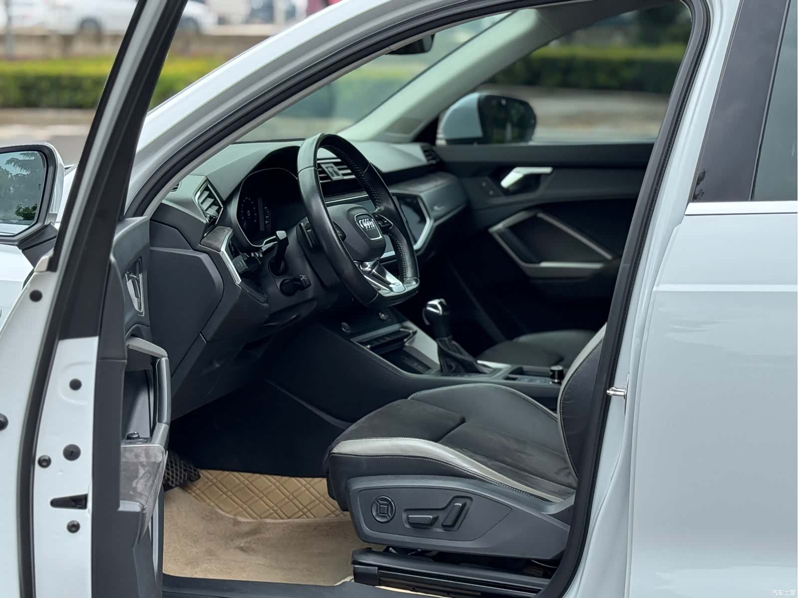 Audi Q3, 2019 7