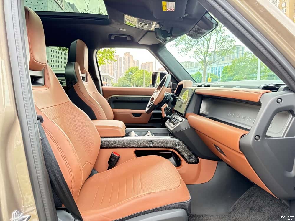 Land Rover Defender, 2026 25
