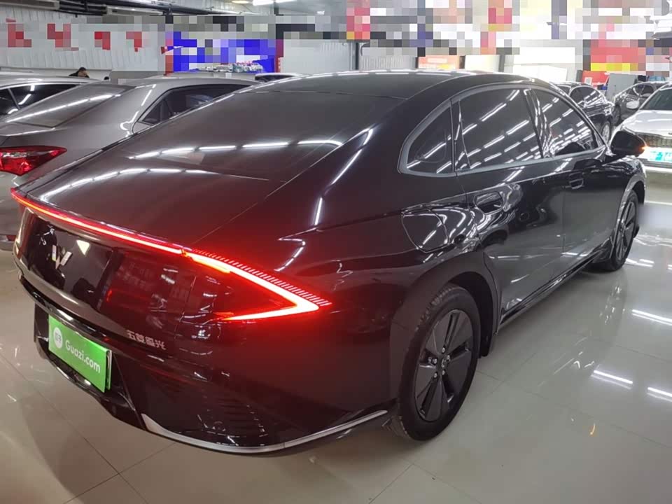 Wuling Wuling Starlight