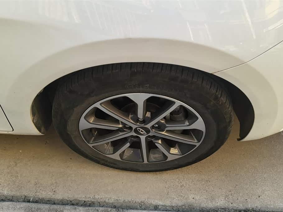 Chery Arrizo 5 Chery Arrizo 5
