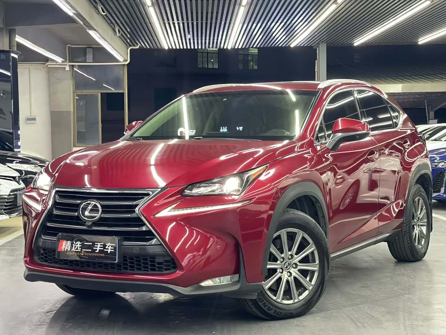 Lexus NX, 2016 1