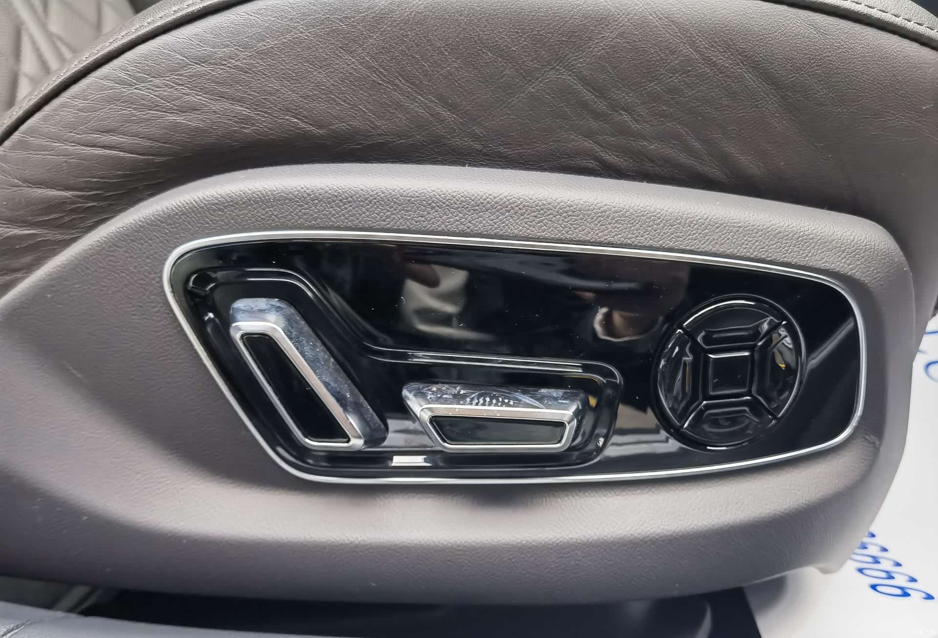 Audi A8L, 2021 17