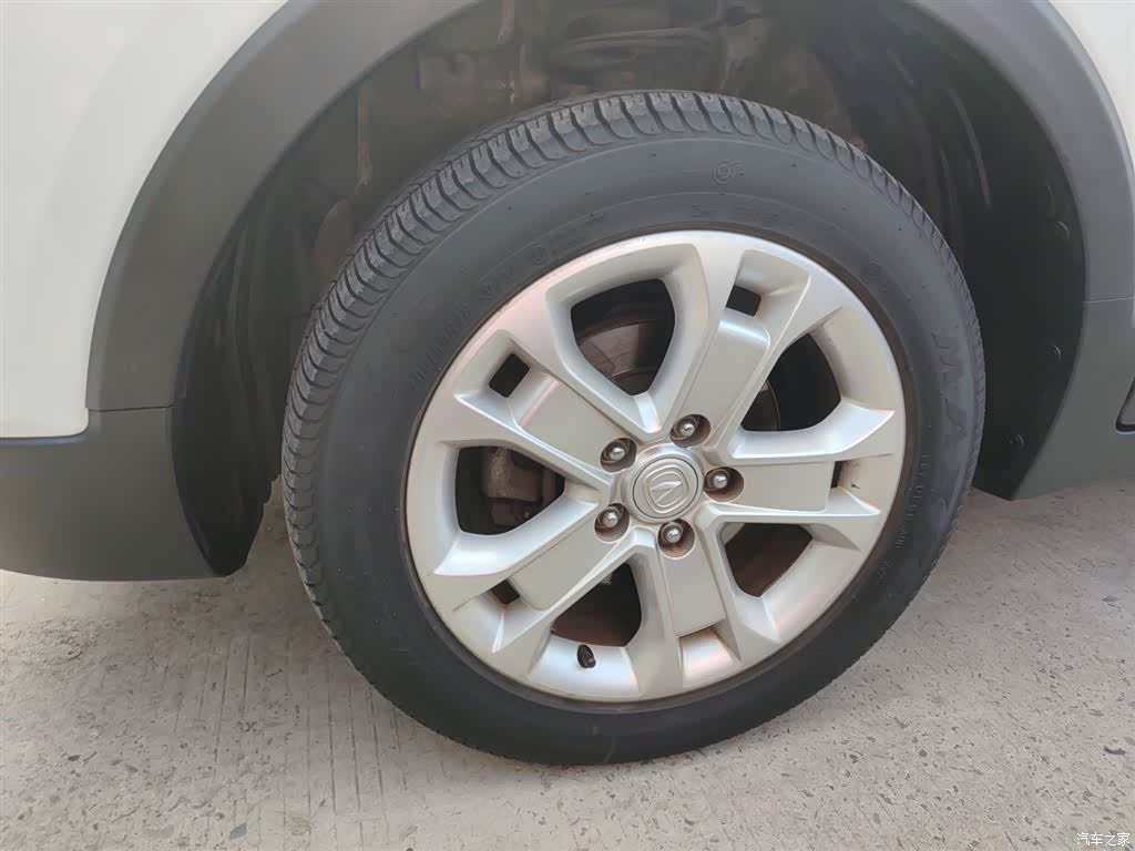 Changan CS15, 2017 25
